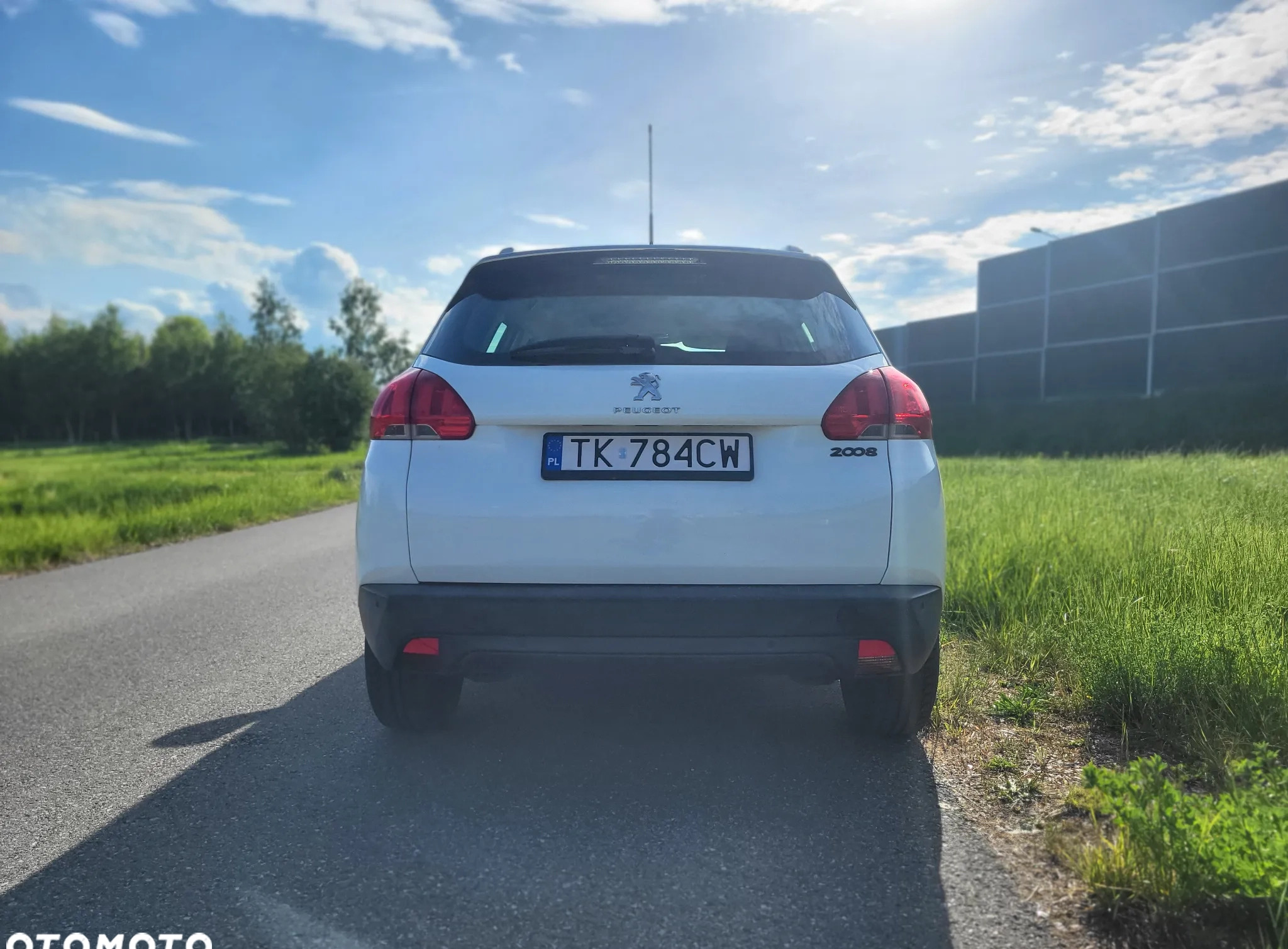 Peugeot 2008 cena 34700 przebieg: 112000, rok produkcji 2014 z Kielce małe 154